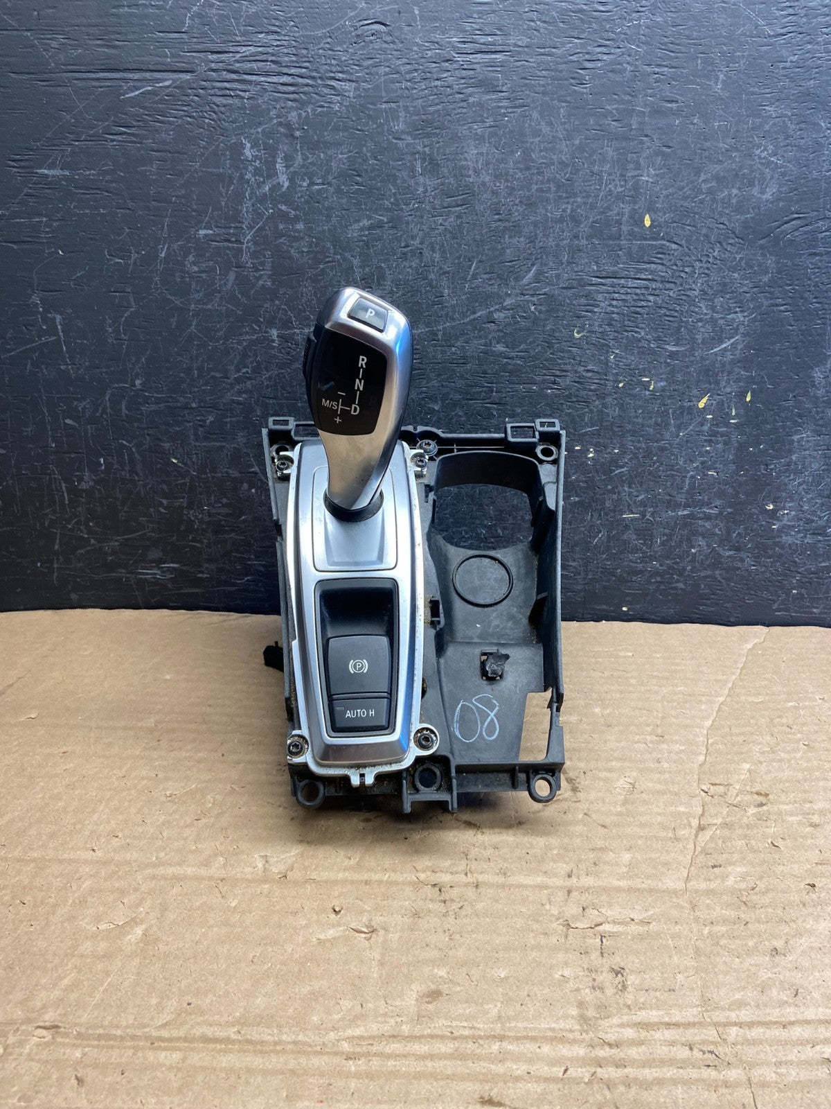 2007 to 2013 BMW X5 E70 Shift Shifter Selector Gear W/ Bezel AF2117 DG0