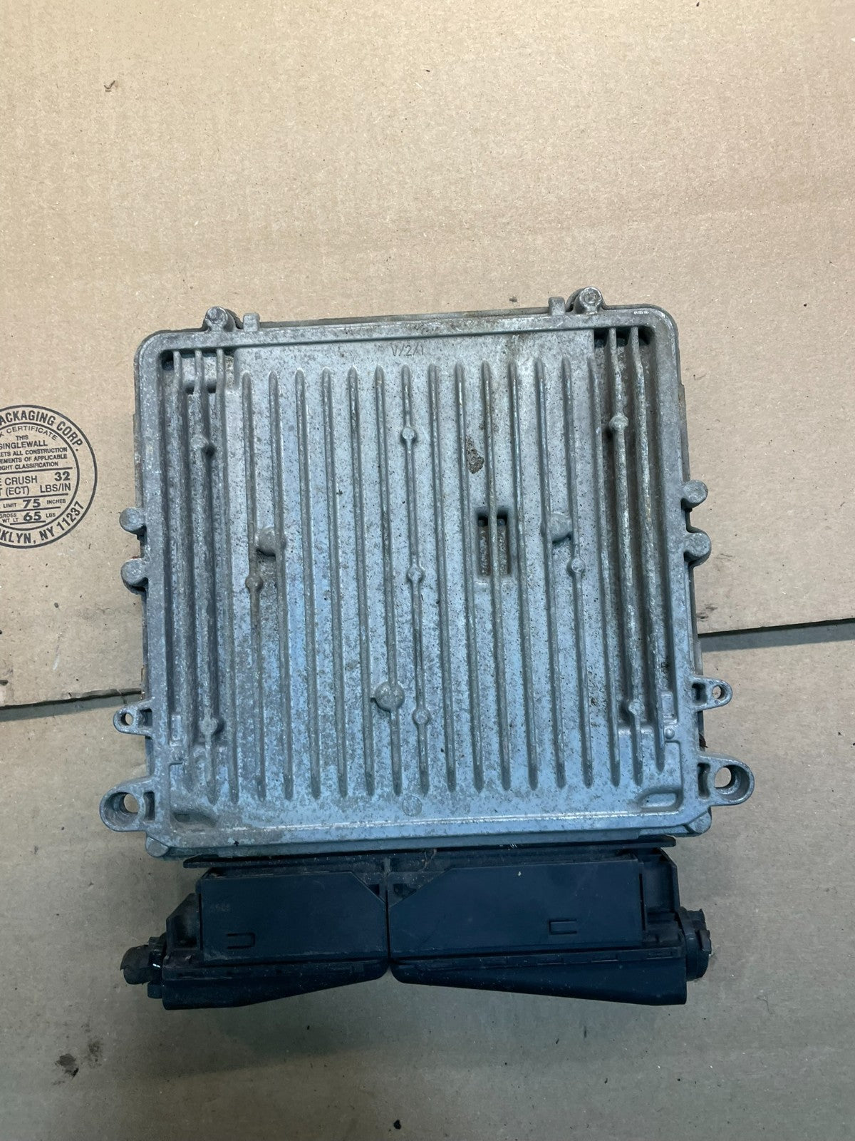 2007 to 2009 Mercedes Sprinter ECU ECM Engine Control Module Unit OEM v6682 DG2