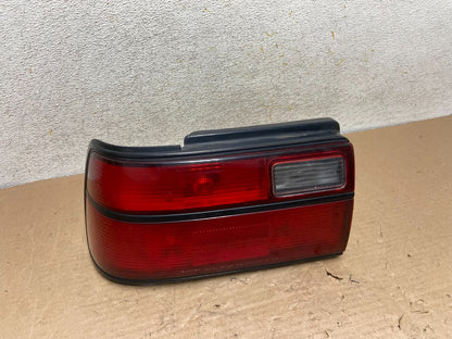 1988 - 1992 Toyota Corolla Left Driver LH Side Tail light AI0926 DW0