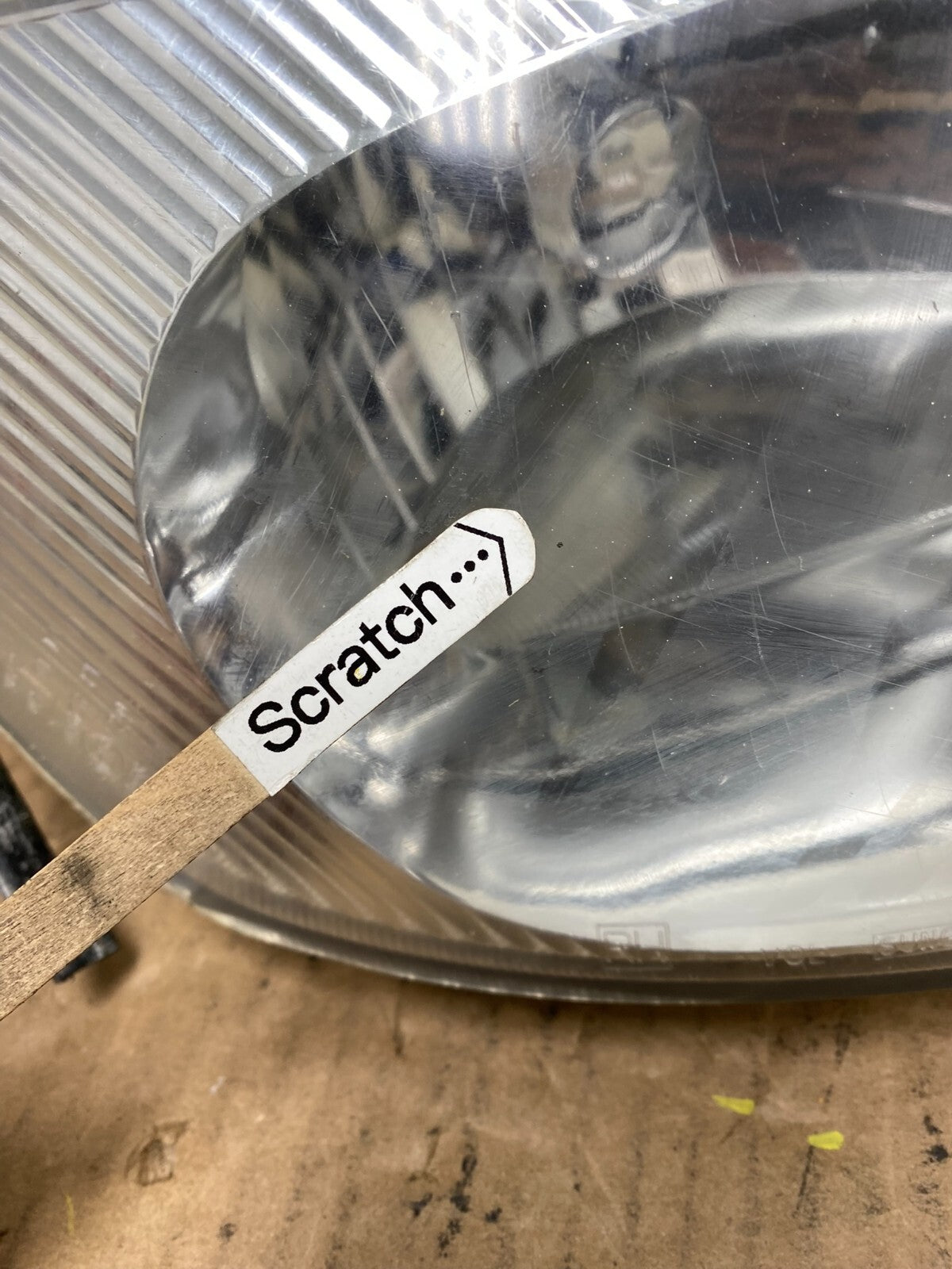 2000 to 2002 Daewoo Nubira Station Wagon Right Side Headlight OEM D94733