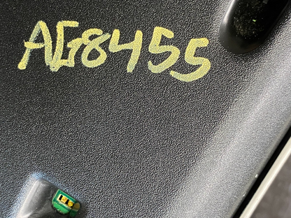 2004 2005 2006 Volvo S40 Radio Climate Control Shifter Panel Bezel AG84559