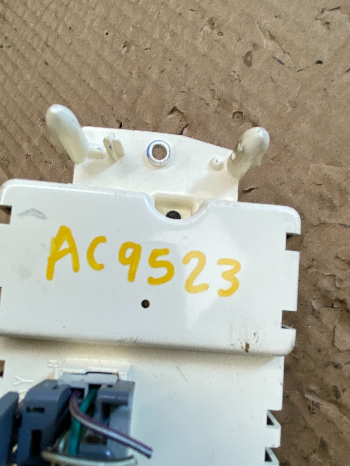 2003 to 2006 Chevrolet Silverado HVAC Heater Climate Control Module AC9523 DG6