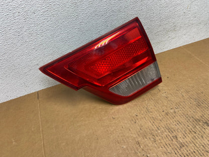2011-2013 Jeep Grand Cherokee Right Passenger Rh Inner Tail Light AE0415 LK2