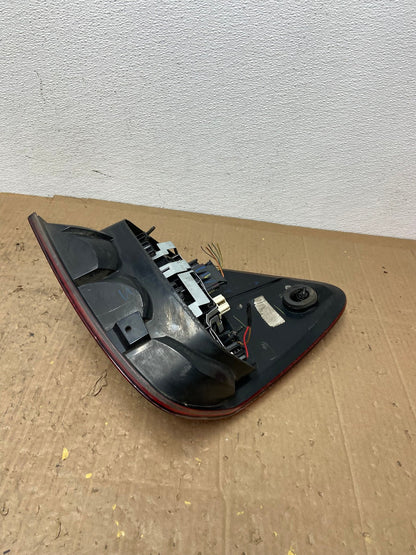 2009 to 2011 Mercedes ML350 ML-Class Right Passenger RH Tail Light AC0252 LK5