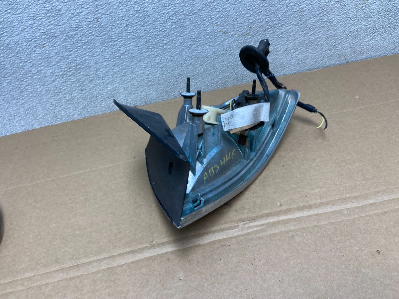 1997 - 1999 Buick Lesabre Left Driver Lh Side Tail Light Oem AB3446 LK5