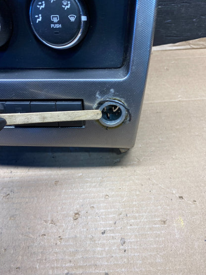 2008 to 2012 Jeep Liberty Dash Climate Temperature Control Radio Bezel R2913 DG1