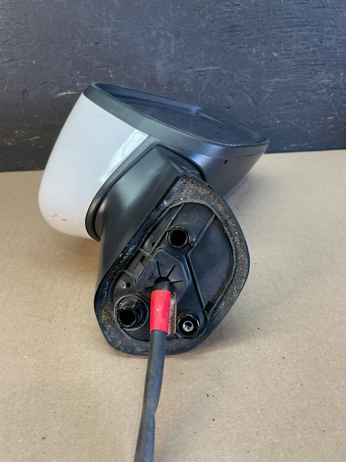 2015 to 2019 Nissan Versa Note Right Passenger RH View Door Mirror OE AE1098 DW4