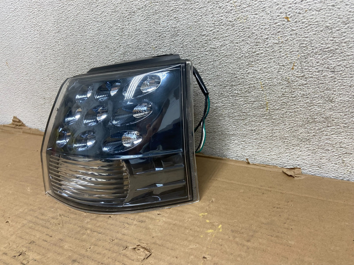 2007-2013 Mitsubishi Outlander Right Passenger Rh Side Tail Light AG9282 DW1