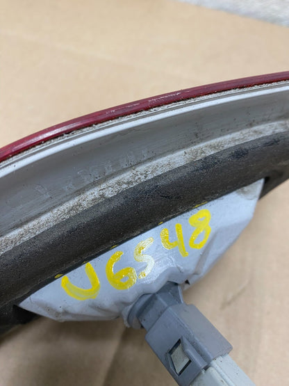 2003 to 2004 Toyota Avalon Right Passenger RH Inner Tail Light OEM U6548 DW6