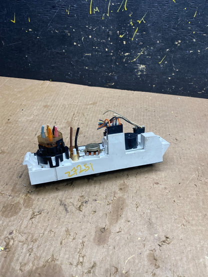 2001 - 2007 GMC Chevrolet Express 1500 Climate Control A/C Z7251  DG4