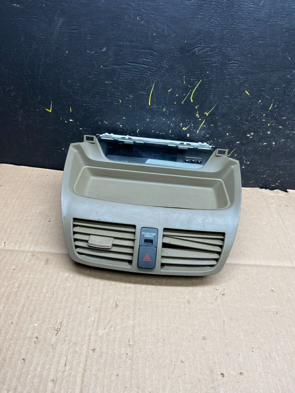 2007 - 2013 Acura MDX Front Dash Tray Center Console Air Vents Hazard Y2285 DG0