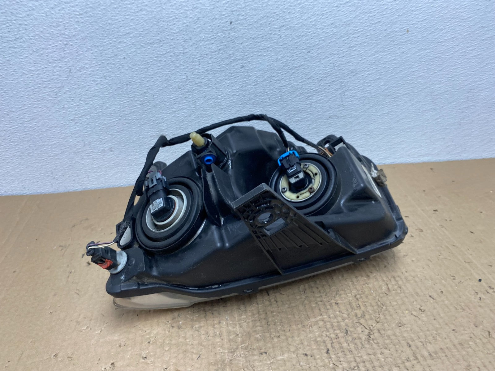 2011-2013 Jeep Grand Cherokee Right Passenger Halogen Headlight AC4128 DW6