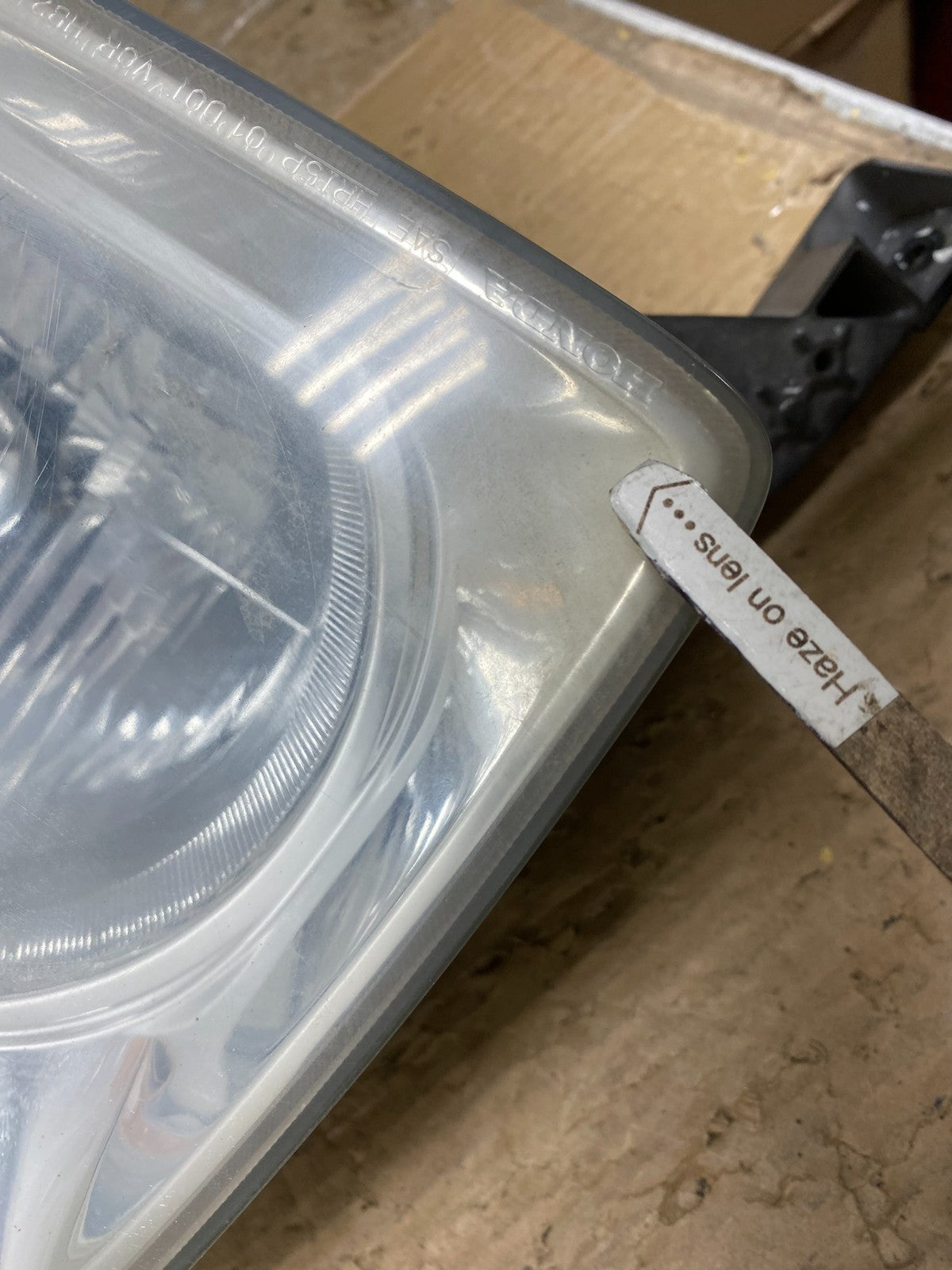 2003 to 2006 Honda Element Left+Right Side Headlights AH2958 DW7