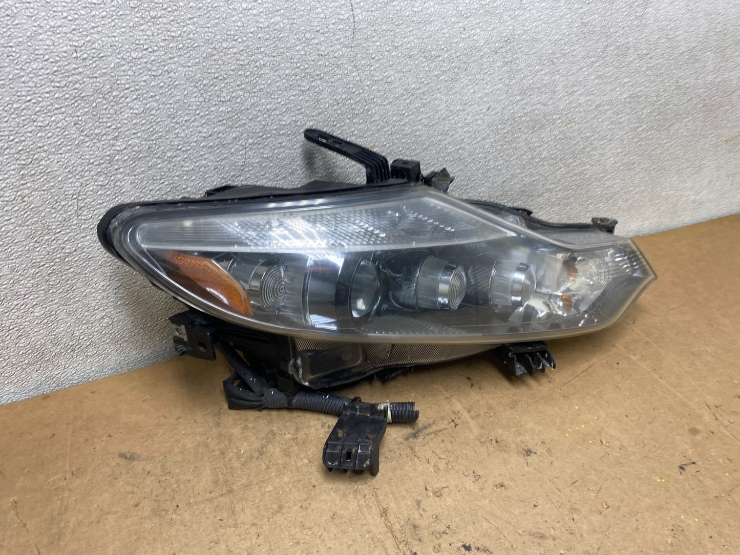 2011 to 2014 Nissan Murano Headlight Right Passenger Rh Oem Xenon Hid X7193 DW2