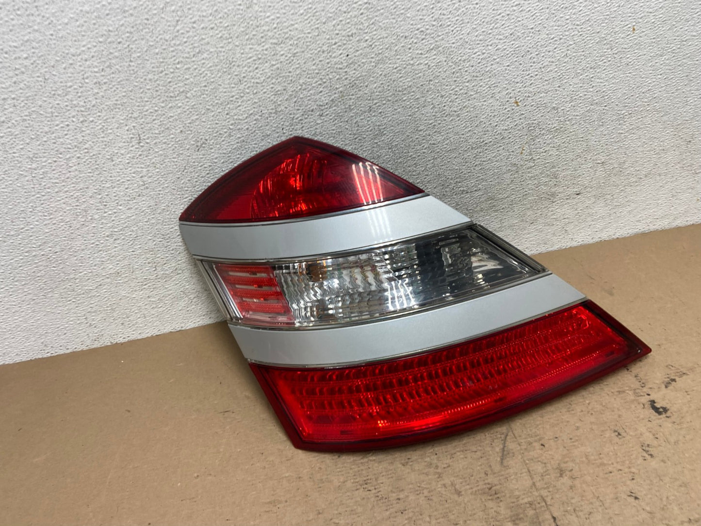 2007 - 2009 Mercedes-Benz S-Class Tail Light Left Driver LH Side AF5712 LK0