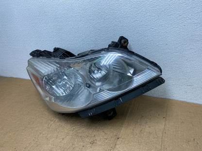 2009 to 2012 Chevrolet Traverse Right Passenger Halogen Headlight AD0517 DW1