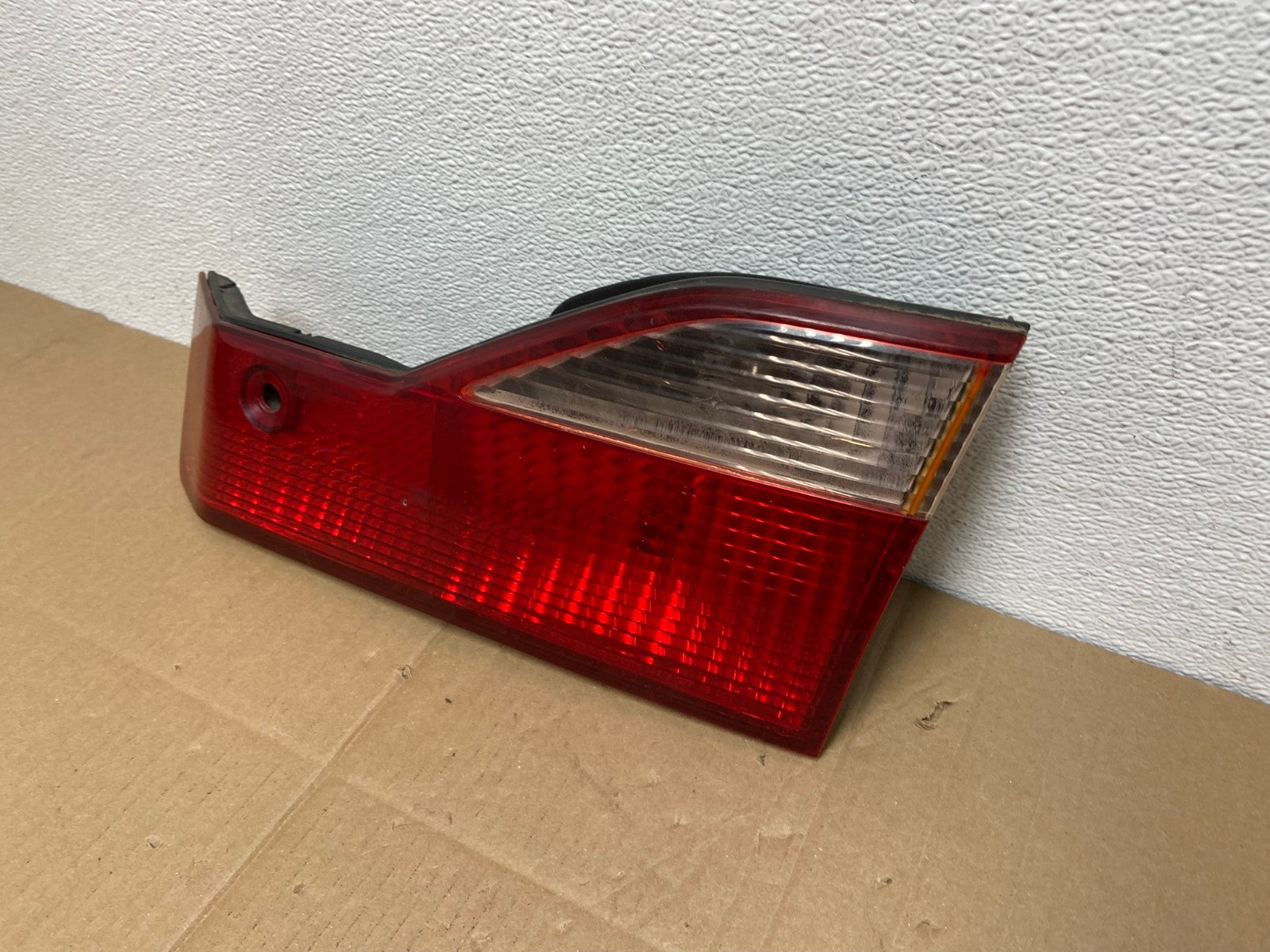 1998 to 2000 Honda Accord Right Passenger Side Inner Tail Light OEM AB8075 LK1