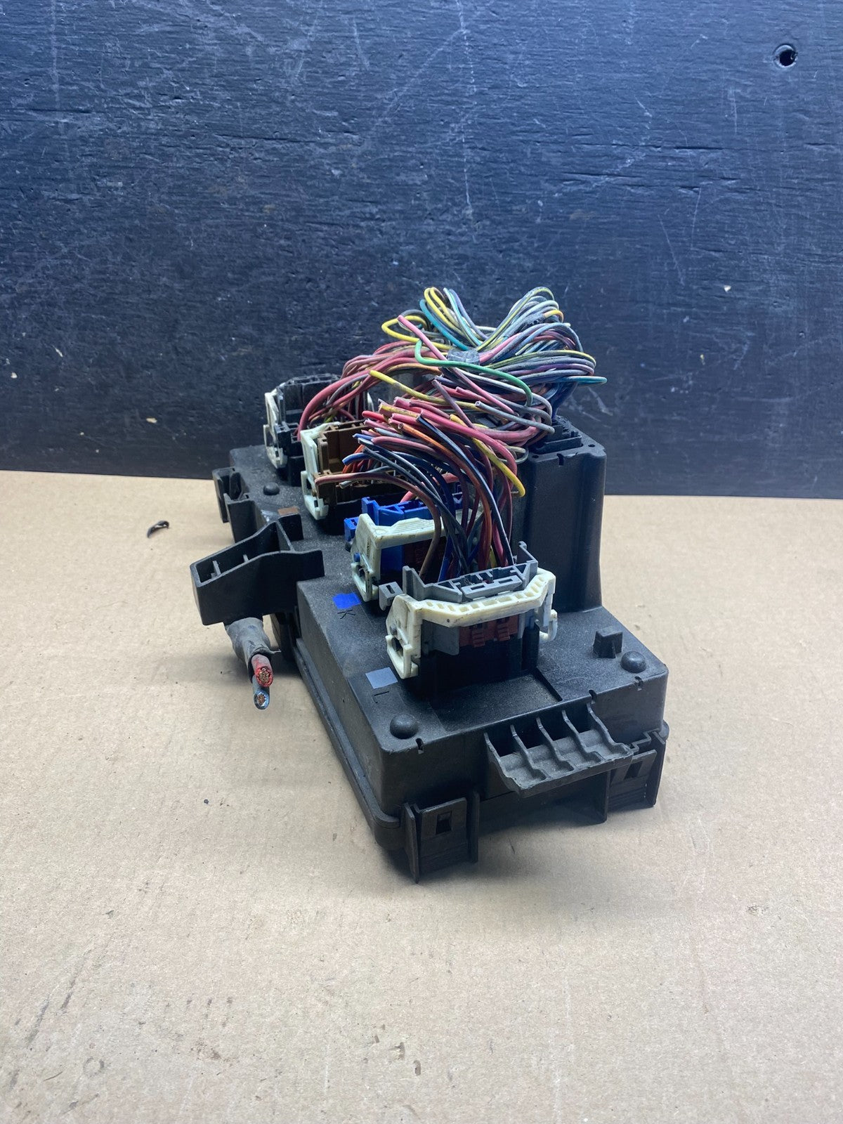 2006 Dodge Ram 1500 Totally Integrated Power Module Fuse Box AH3435 DG3