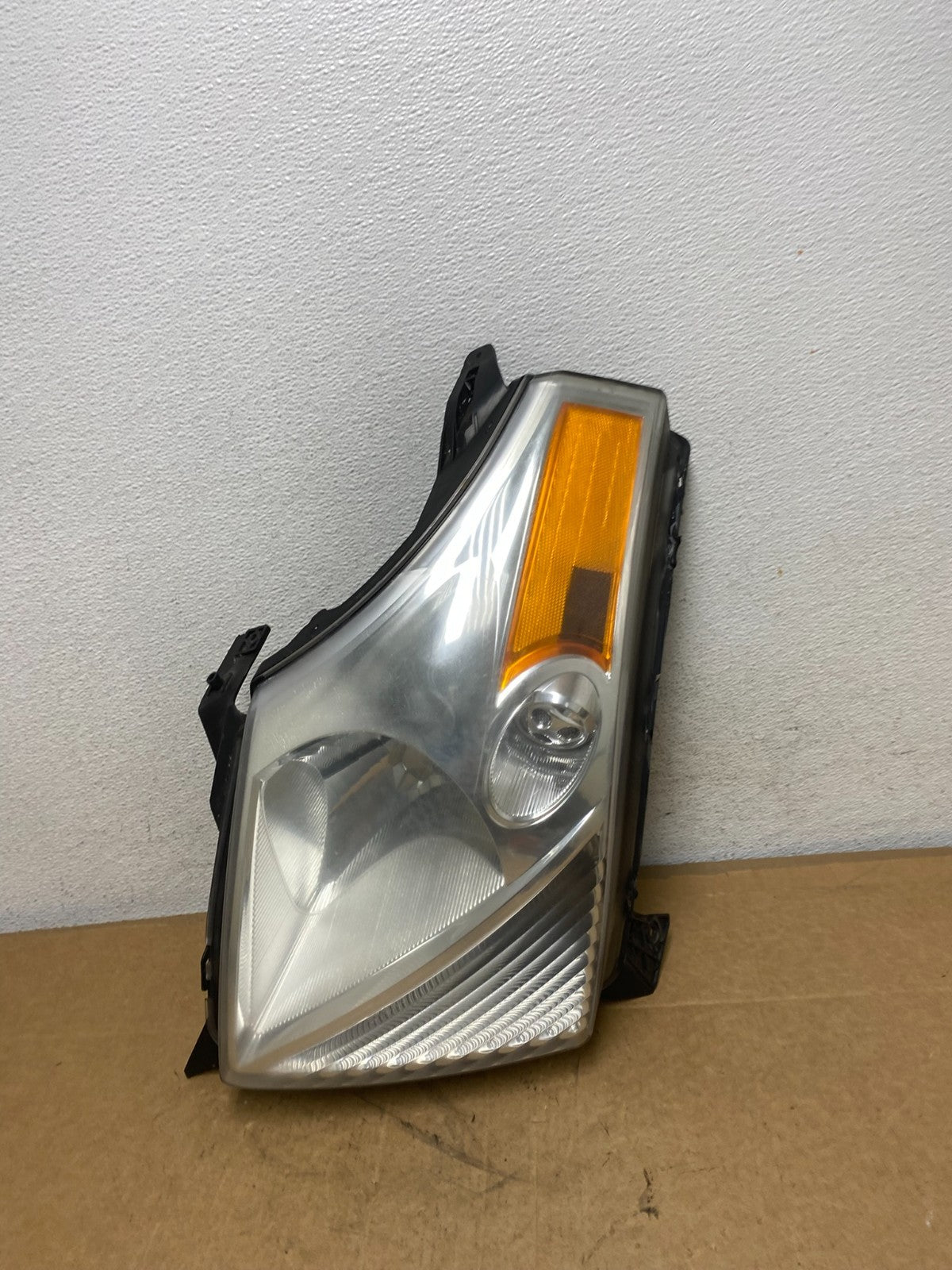 2007 to 2009 Suzuki XL-7 XL7 Left Driver LH Side Headlight AD6184 DW0