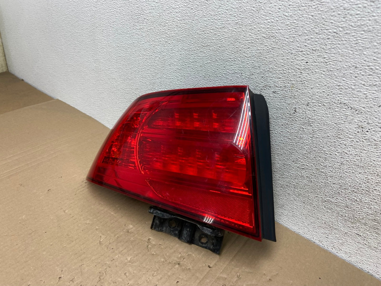 2004 2005 2006 Acura TL Left Driver Lh Side Tail Light AE9739 LK1
