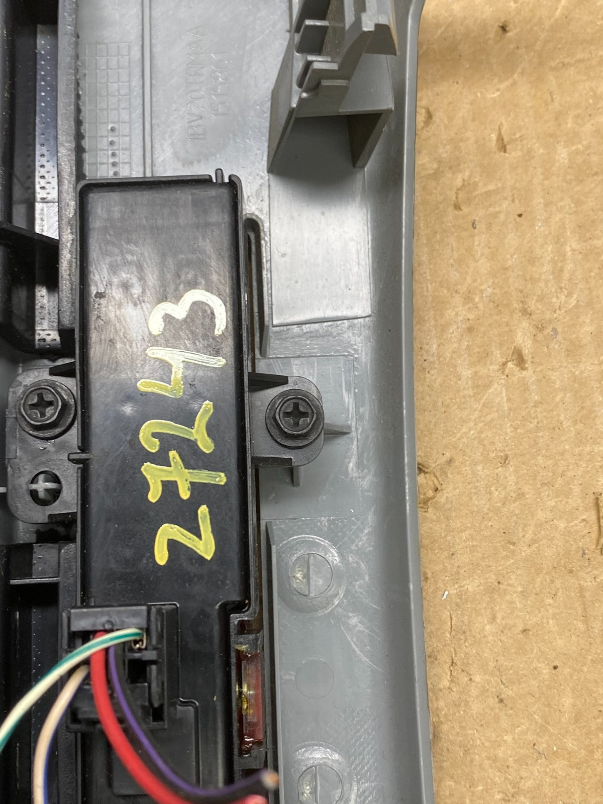 2008 to 2012 Jeep Liberty Dash Climate Temperature Control Radio Bezel Z7243 DG6