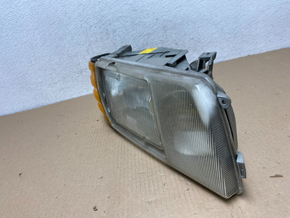 1986 to 1991 Mercedes-benz W126 Right RH Side Halogen Headlight AF3053 DW1