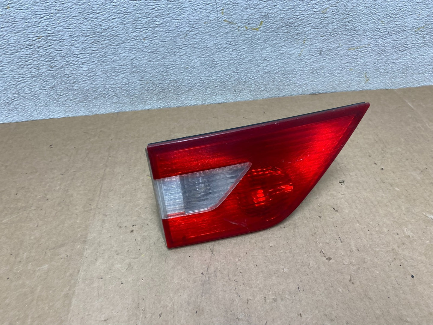 2004 2005 2006 Bmw X3 Left Driver Lh Inner Tail Light OEM W8587 DW0
