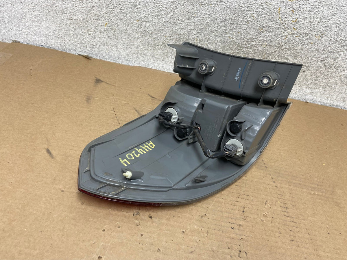 2008 2009 2010 Honda Odyssey Right Passenger Side Tail Light AH4204 LK5