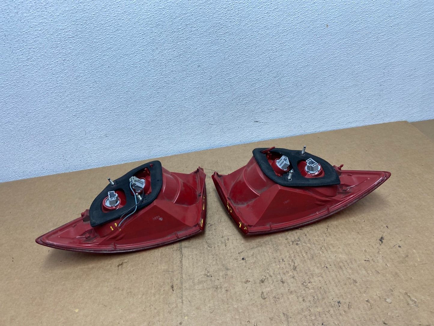2004 2005 2006 Mazda 3 Sedan Left+Right Side Tail Lights AC3460 DW8
