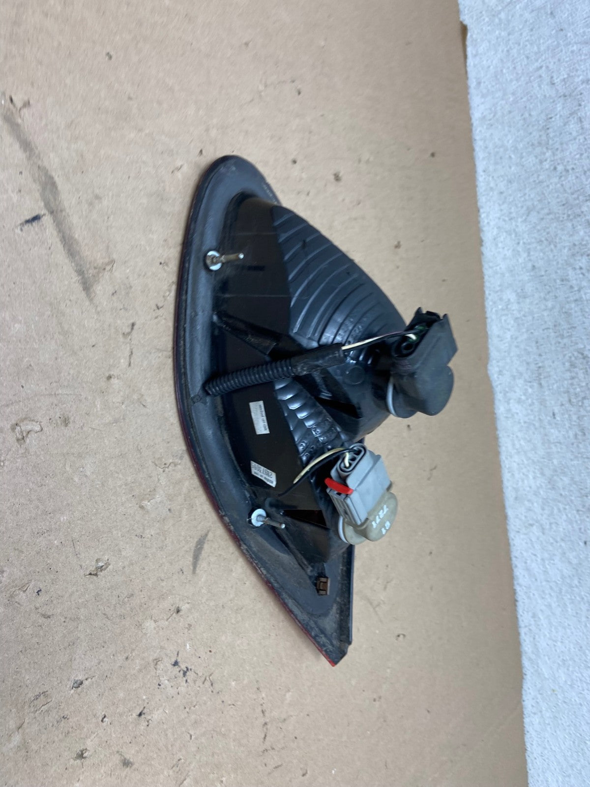 2007-2008 Chrysler Sebring Sedan Inner Right Passenger Tail Light AG4141 LK4