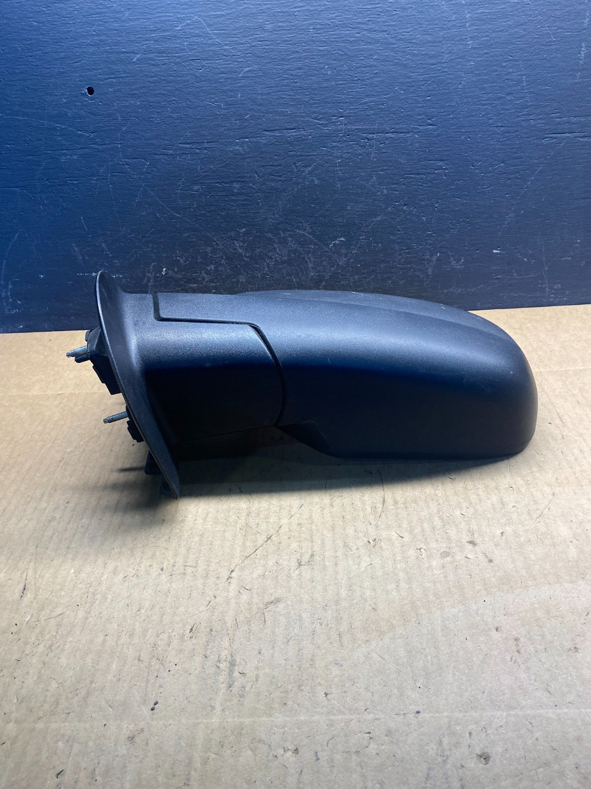 2007 to 2014 GMC Sierra Left Driver Side View Door Mirror AC4218 DW2