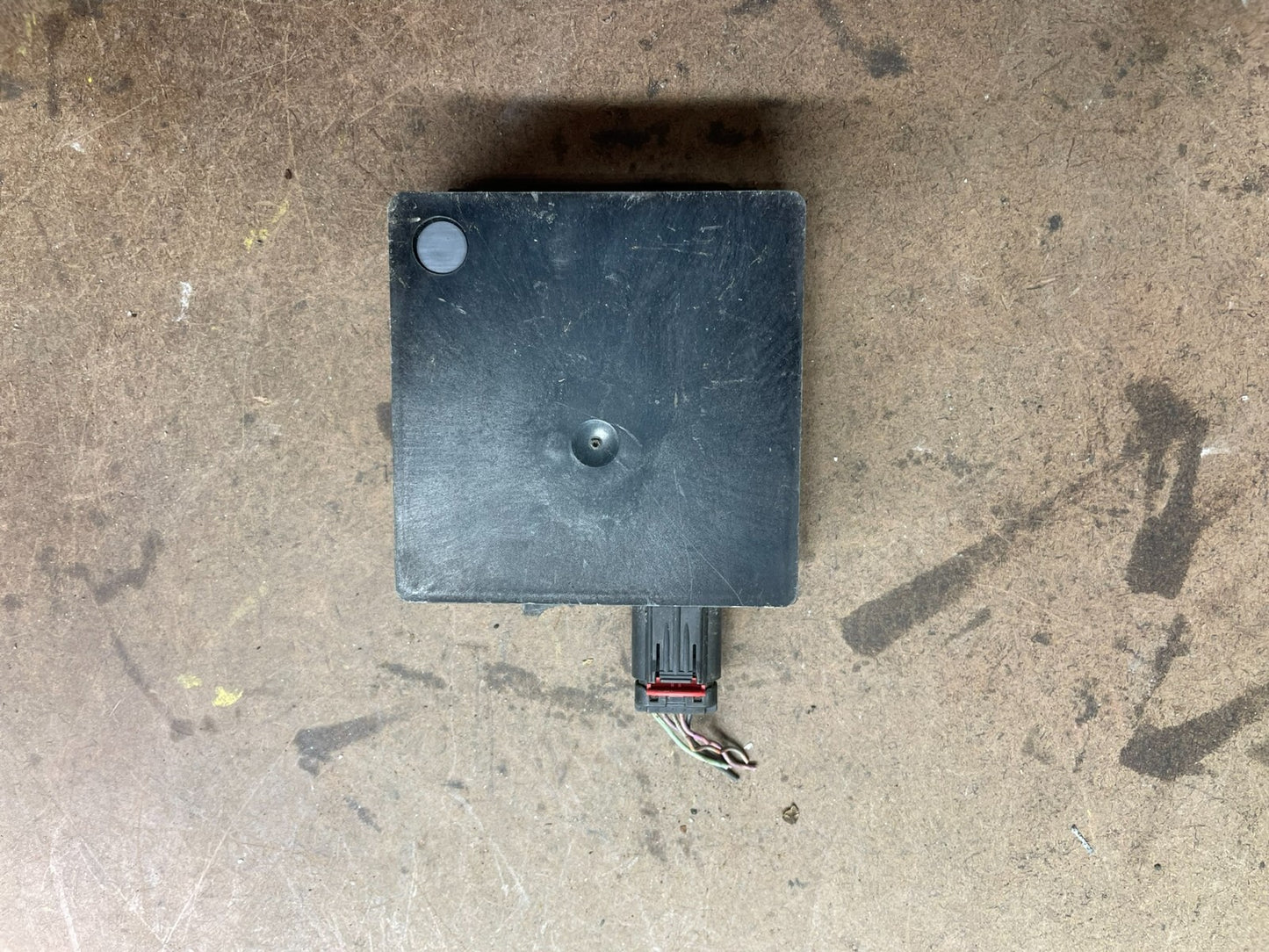 2013 to 2018 Ford Lincoln Rear Radar Blind Spot Module i6742 DG1 OEM1