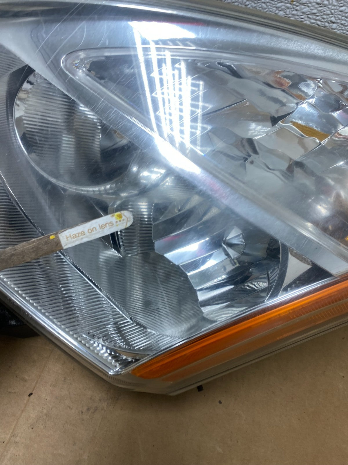 2009-2013 Nissan Rogue Left+Right Side Set Halogen Headlights OEM X4869 DW8