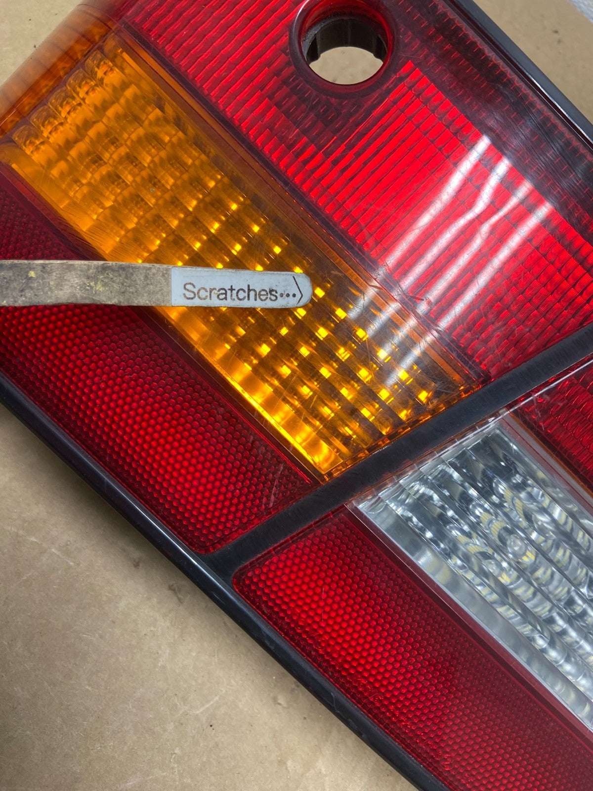 1997 1998 1999 Lexus ES300 Right Passenger Side Tail Light Inner AF7364 DW3