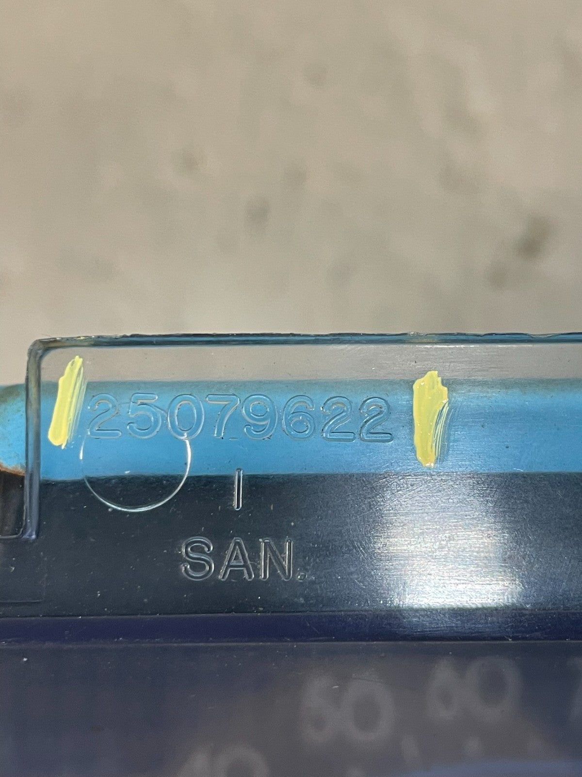 1992 Chevrolet Astro Cluster Gauge Speedometer ECM AE3322 DG9