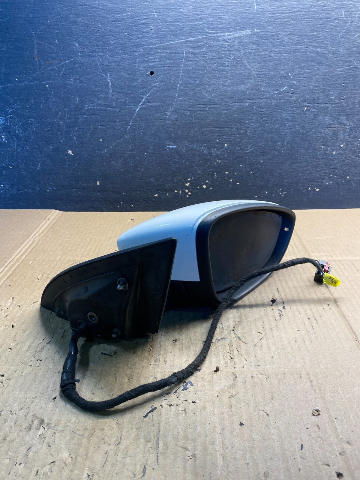 2013 to 2017 Volkswagen CC Right Passenger Power Door View Mirror OEM ab0767  DG9
