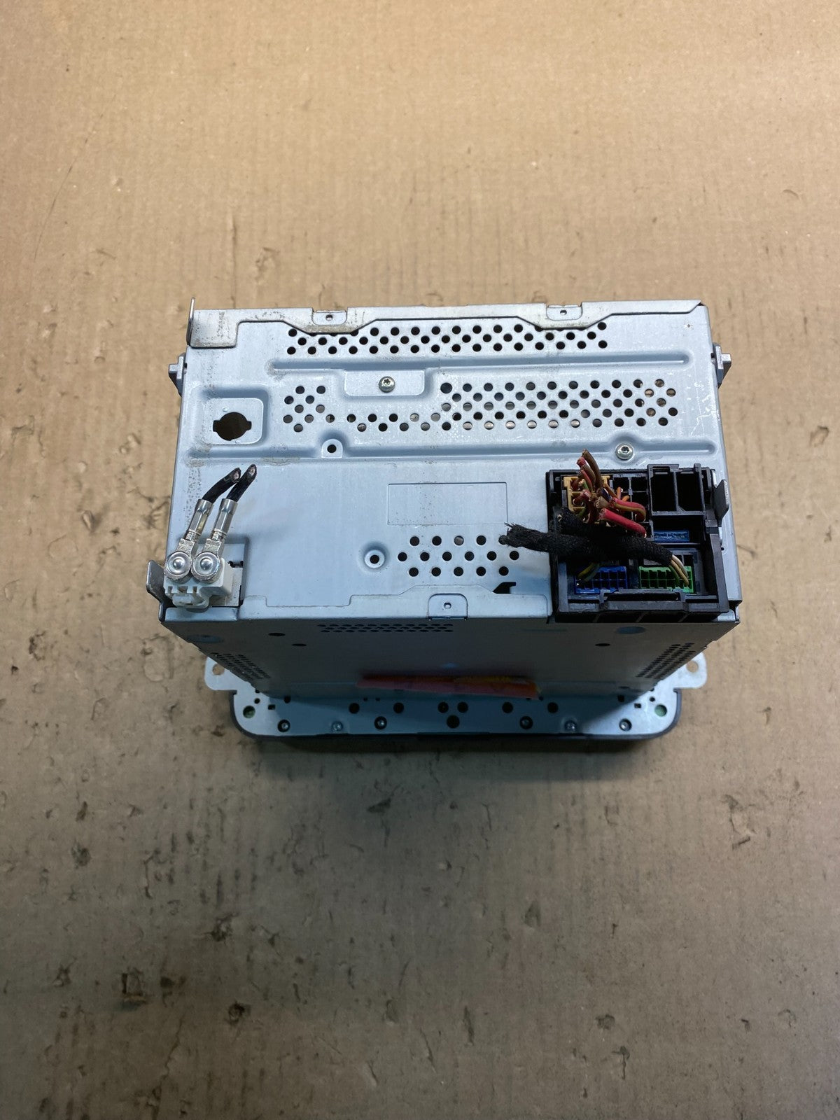 2011 to 2014 Volkswagen Passat Jetta Radio CD Player AM/FM AC0803 DG5