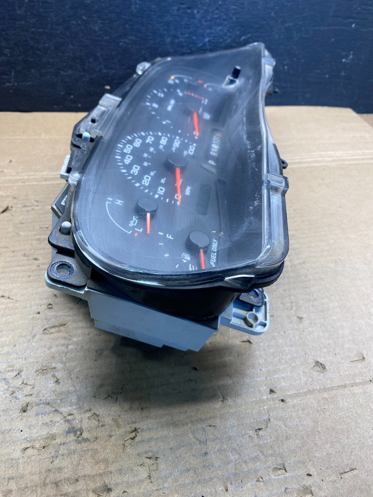 2000 2001 2002 Ford Expedition Speedometer Instrument Gauge Cluster Oe AD6585 DG1