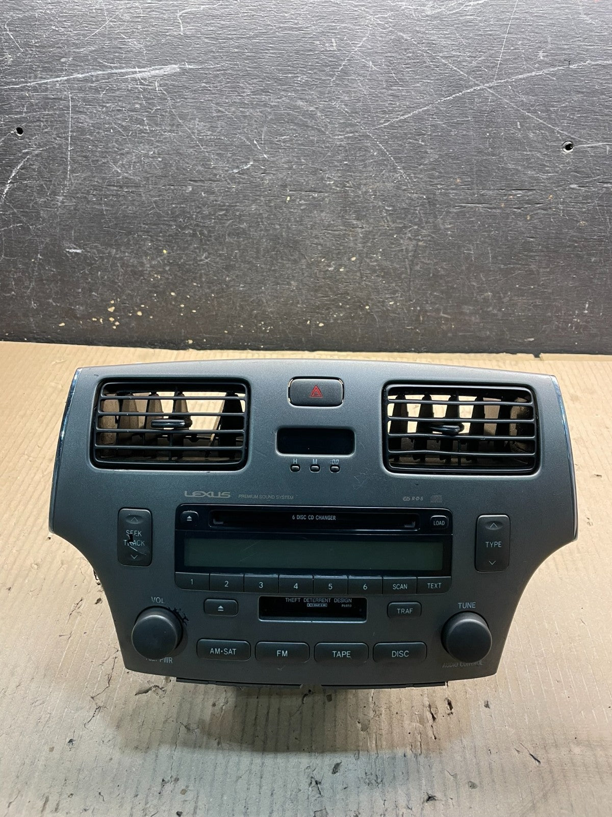 2002-2006 Lexus ES330 Es300 Radio Receiver Tape CD Air Vent Bezel OEM X0866 DG0