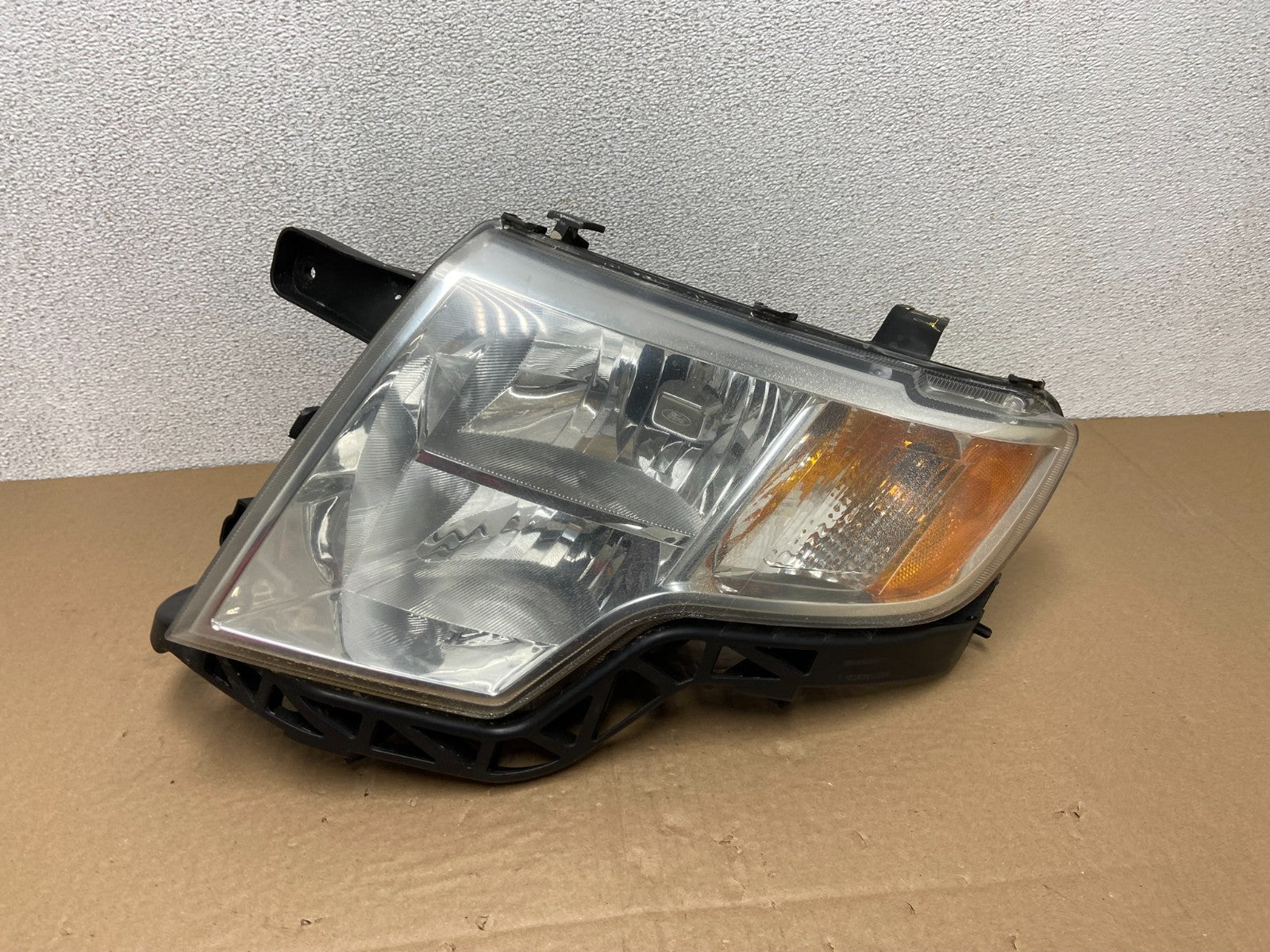 2007 2008 2009 2010 Ford Edge Headlight Left Driver Halogen Oem AB6117 DW0