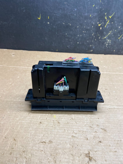1999 to 2002 Mercury Villager Climate Control A/C Control OEM W1662 DG4