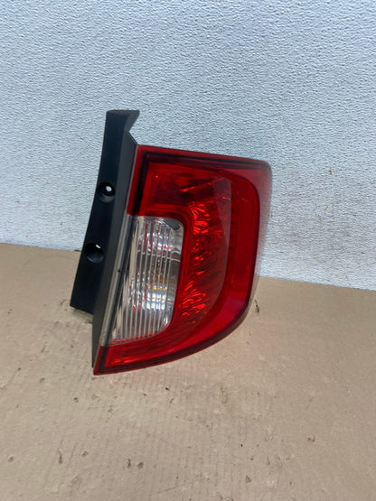 2011 2012 2013 2014 Ford Edge Right Passenger RH Side Tail light AG6732 LK2