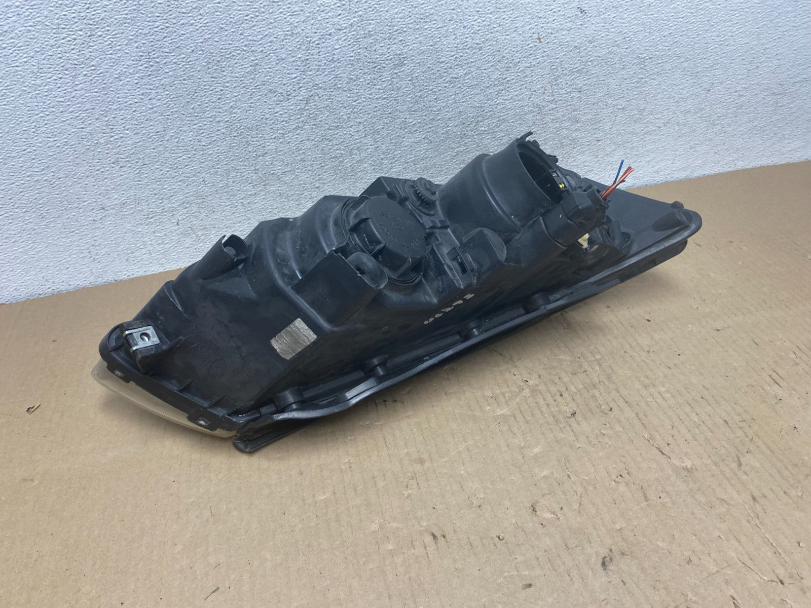 2006 to 2008 Hyundai Sonata Left Driver LH Side Headlight Halogen AG7969 DW5