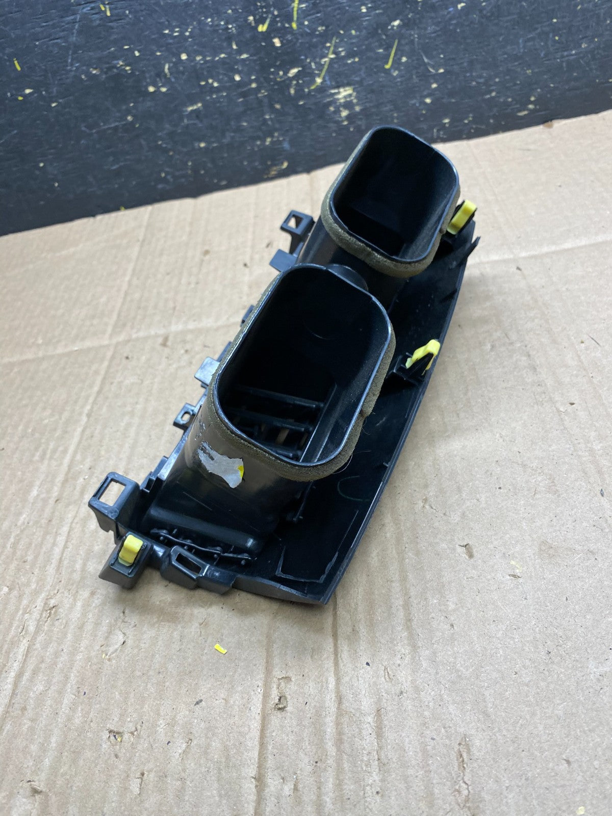 2006-2012 Toyota RAV4 Front Center Dash Air Vent Bezel 55670-42050 OEM AA4722 DG5