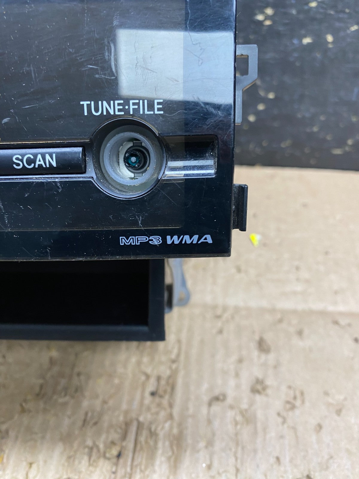 2006 to 2009 Toyota Prius OEM Radio AM/FM CD Player Oem W0010 DG4