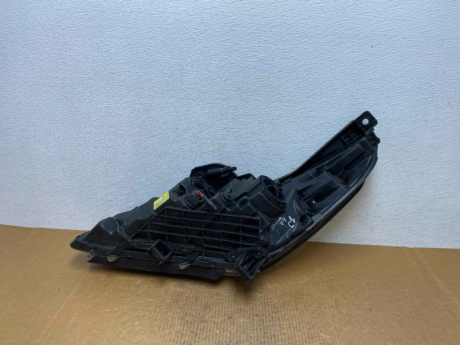 2015-2017 Hyundai Sonata Right Passenger RH Side Halogen Headlight AE1366 DW9