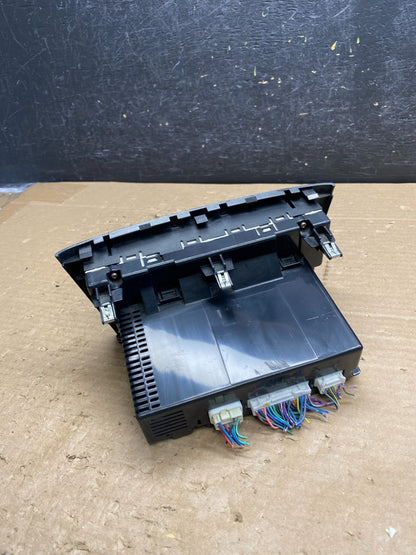 2002 - 2003 Lexus ES300 Center Dash A/C AC Heater Climate Control Unit ag8397 DG3