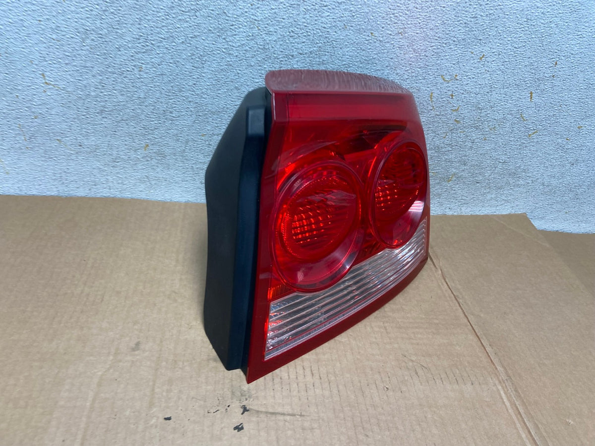 2009-2010 Dodge Charger Right Passenger RH Side Tail Light AI3776 LK2