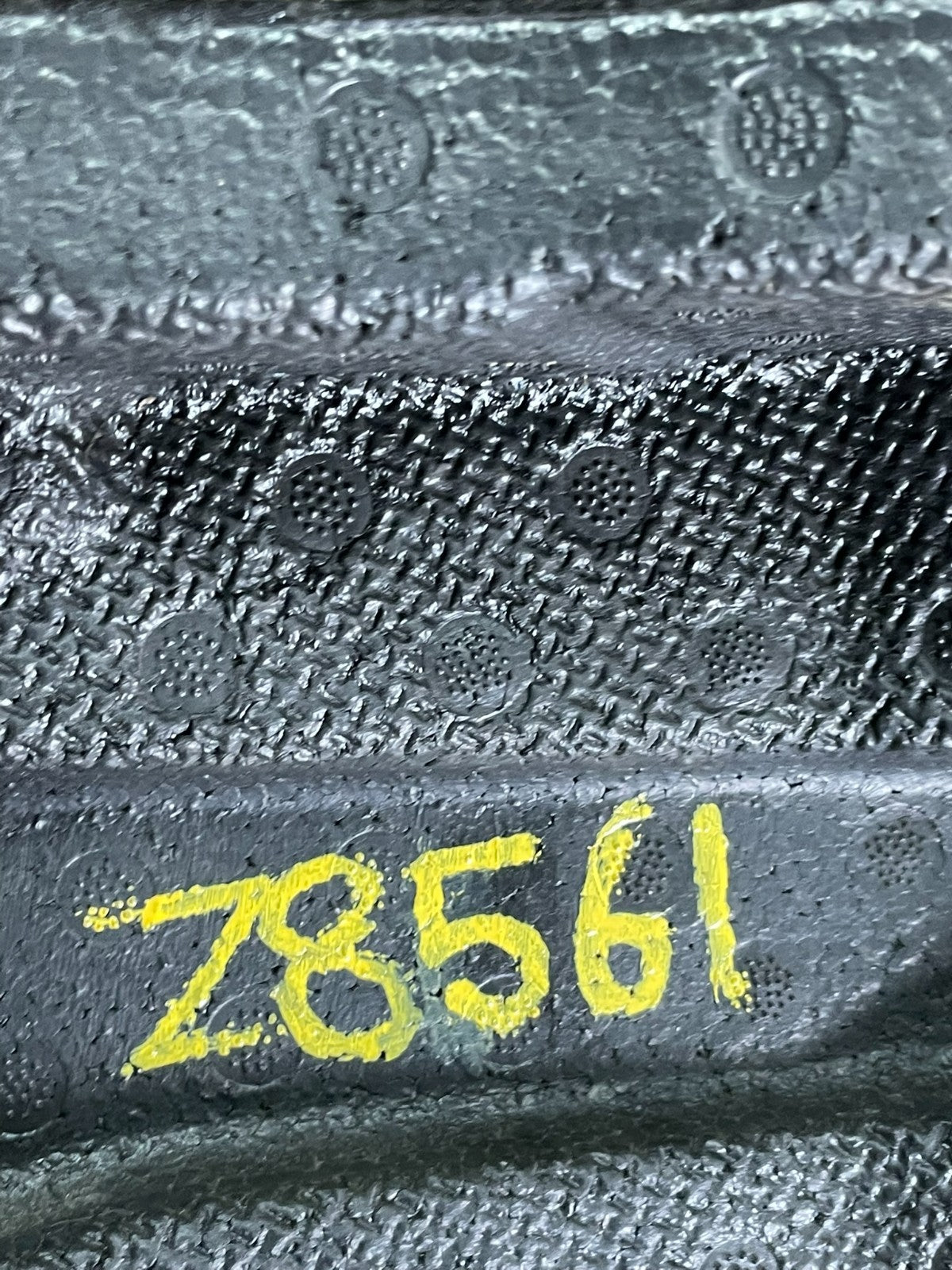 2017 to 2018 Kia Forte Front  Bumper Impact Absorber Z8561 DG7