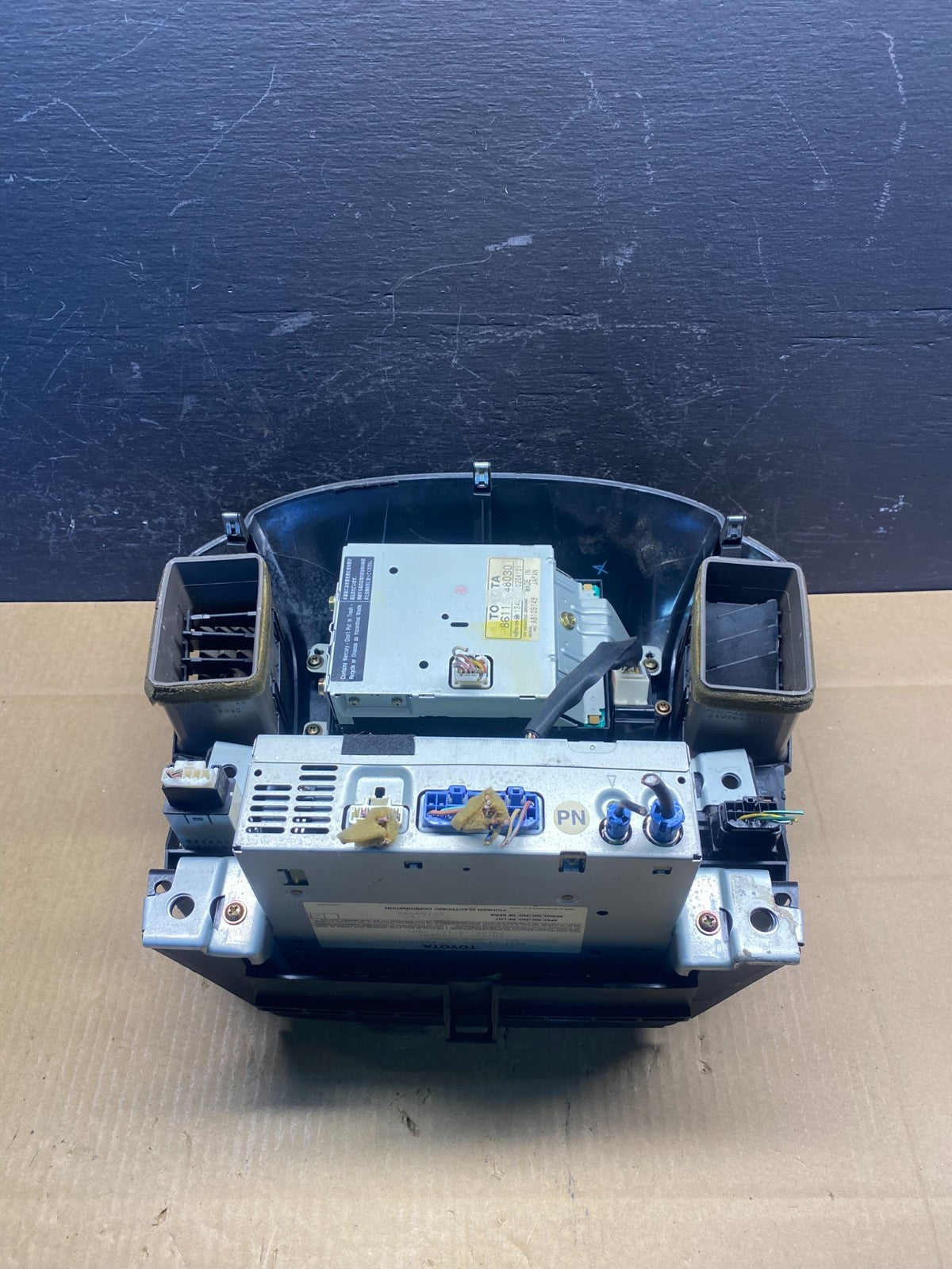 1999 2003 Lexus RX300 Radio Navigation Info Display Climate Control OE AD1582 DG5